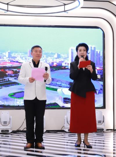 我市兩家文藝社團(tuán)聯(lián)合舉行迎新年聯(lián)歡年會