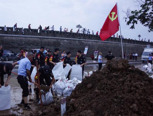 靖淮門外戰洪圖