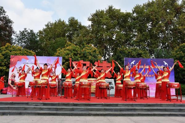 淮南市江淮普法進景區---龍湖公園匯演