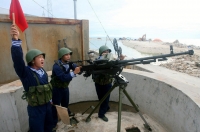 高清：越南公布海軍在南沙群島操練照片