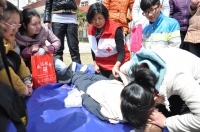 淮南市紅十字會為留守少年傳授校園安全應急救護知識