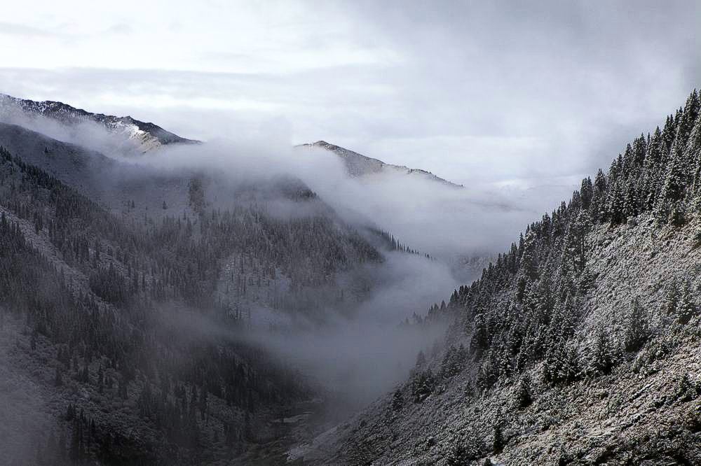 驢行川藏第一險——翻越冰雪覆蓋的雀兒山(組照)