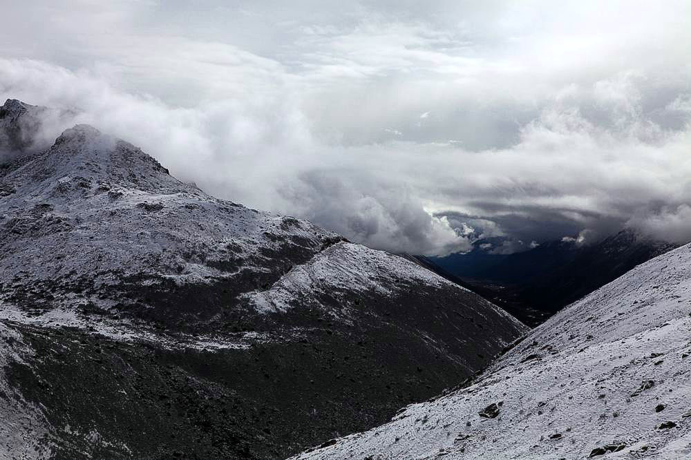 驢行川藏第一險——翻越冰雪覆蓋的雀兒山(組照)